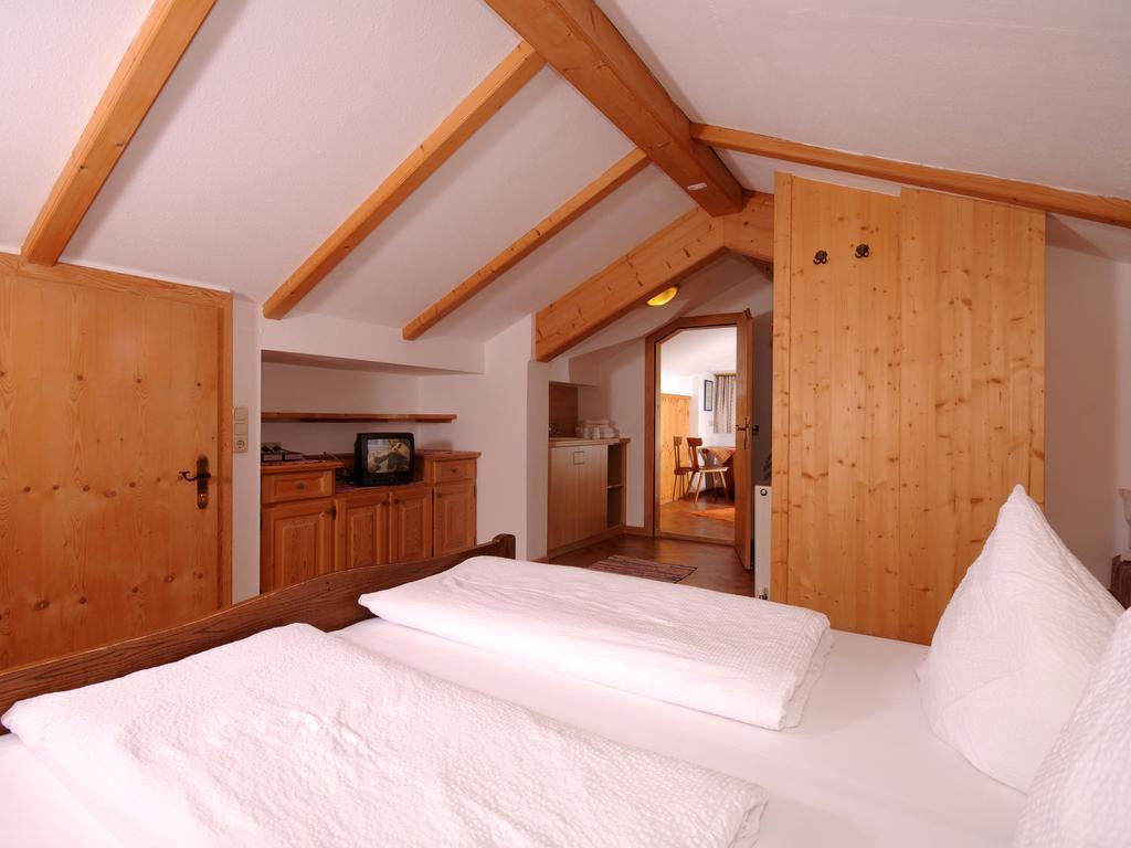 Ferienhaus Martlerhof تكس الغرفة الصورة